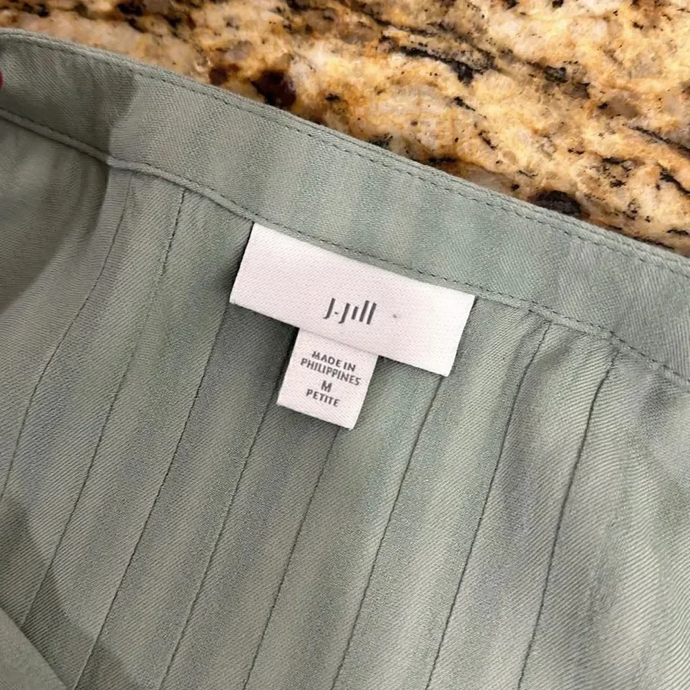 J. Jill Sage Green Pleated Pintuck Popover Long Sleeve Tunic Top Size MP